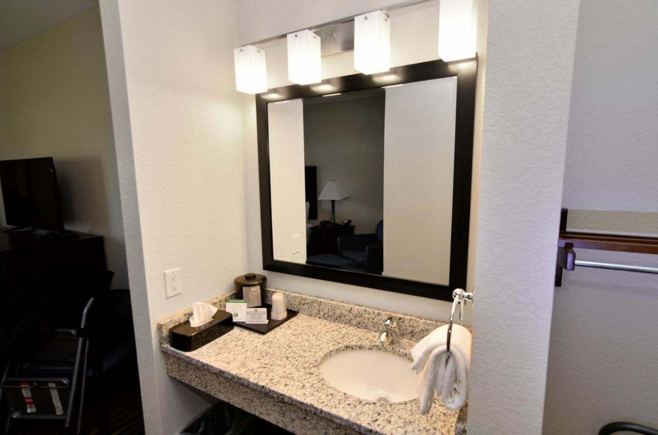 Cobblestone Inn & Suites - Manning Kültér fotó